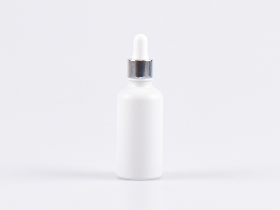 pipettenflasche-weiss-silber-kosmetik-diy-naturkosmetik
