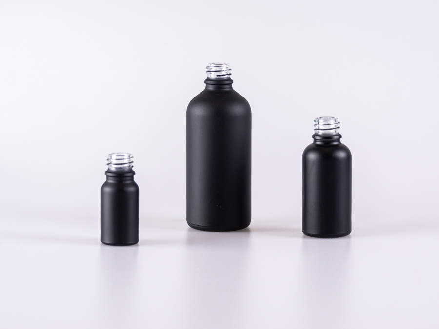 glas-flaschen-schwarz-mattiert-glasflaschen