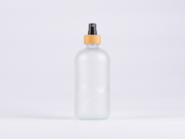 Glasflasche säuremattiert, 500ml, mit Zerstäuber Bambus