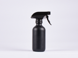 Schwarzglasflasche 250ml, mit Triggerspray