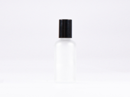 Glasflasche-mit-Roll-On-Montur-Glas-Stahl