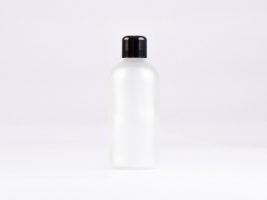 glasflasche-aludeckel-kosmetik-schwarz