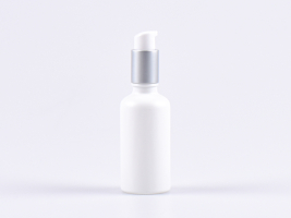 weissglas-flasche-30ml-lotionsflasche