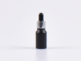 Schwarzglasflasche 10ml, mit Pipette silber-glanz