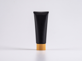 Kosmetiktube 100ml, schwarz-matt, mit Schraubverschluss Bambus